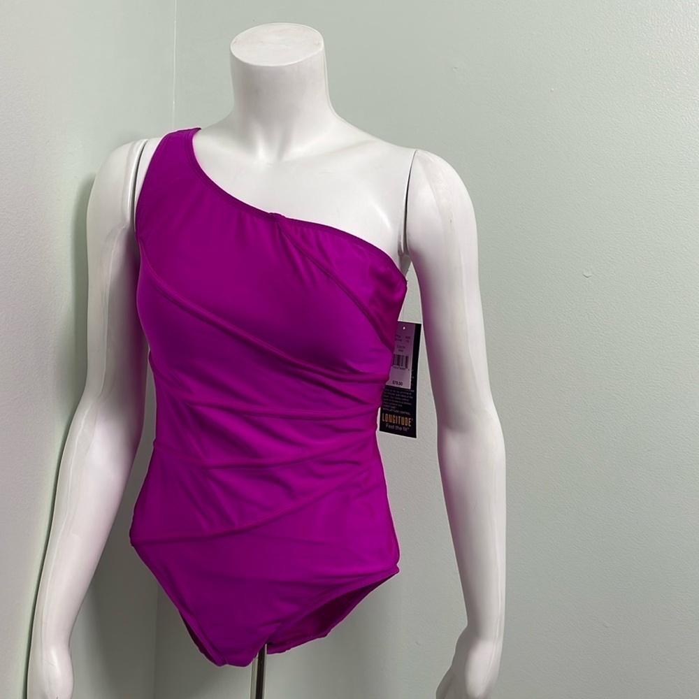 Longitude One Shoulder Swimsuit size 10
NEW